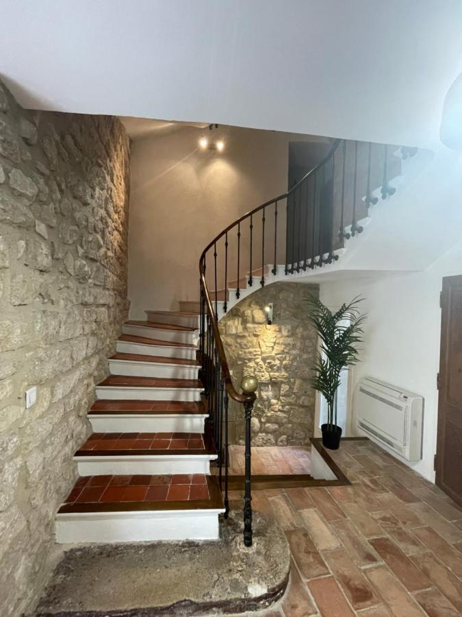 Maison De Village Pernes-les-Fontaines Εξωτερικό φωτογραφία